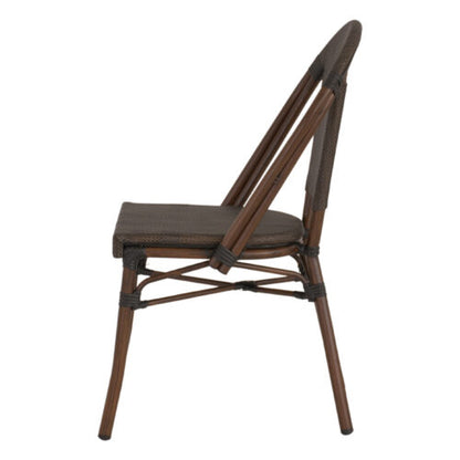 Chaise tapissée style contemporain, idéale pour brasseries et restaurants. Conçue pour un usage professionnel en intérieur.