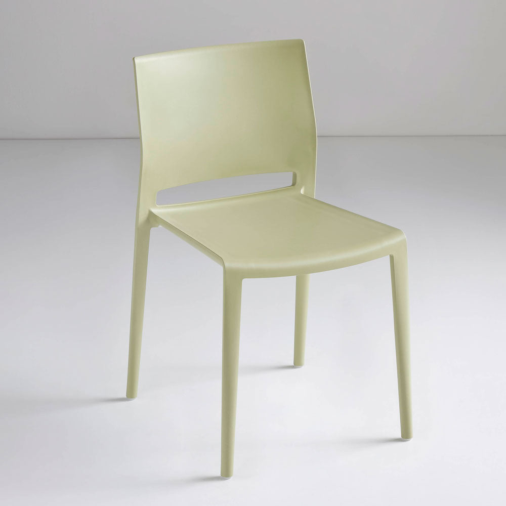 Chaise de restaurant BAKHITA – mobilier extérieur terrasse RestooTab
