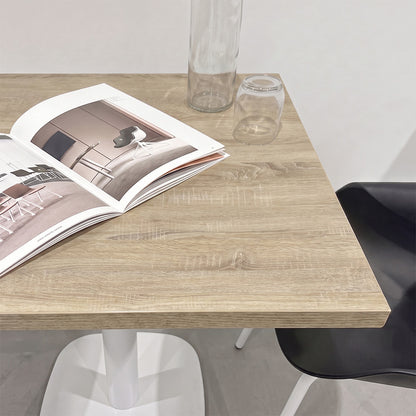 plateau de table sur mesure décor effet chêne bastide pour restaurant bar et bistrot  avec pied de table blanc.