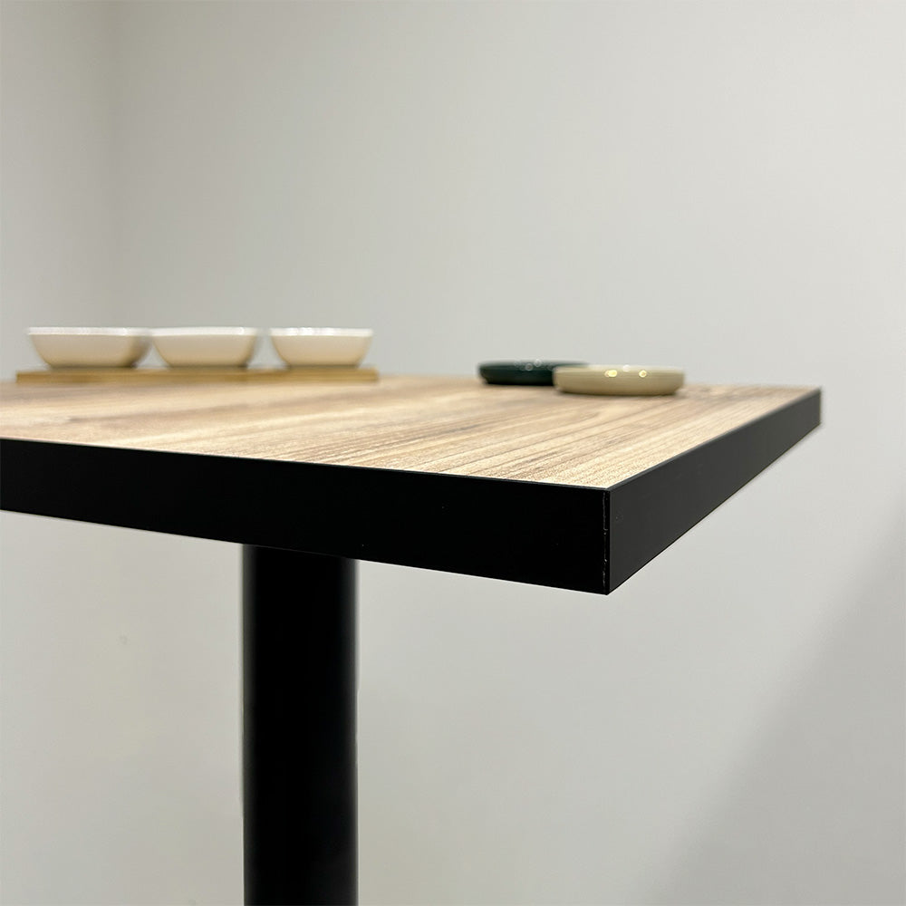 plateau de table sur mesure décor chêne slovene