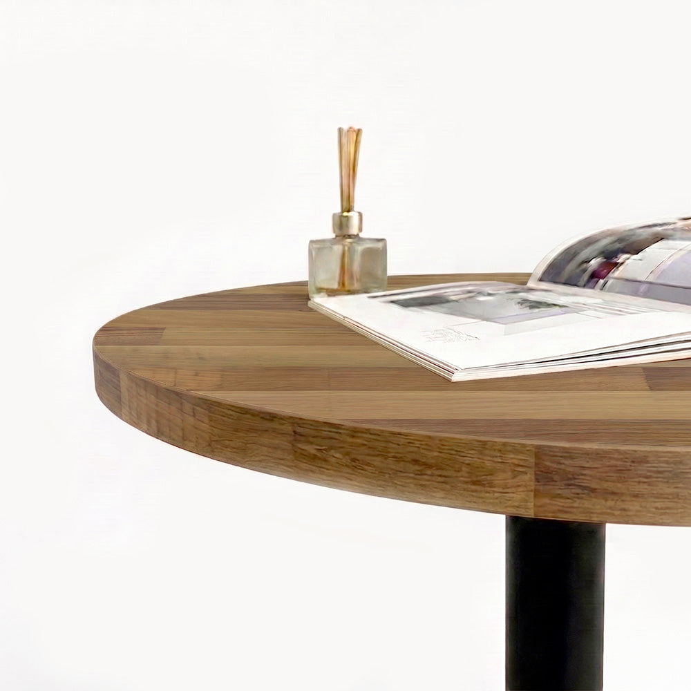 plateau de table sur mesure décor chêne pour restaurant bar et bistrot  avec pied de table noir.