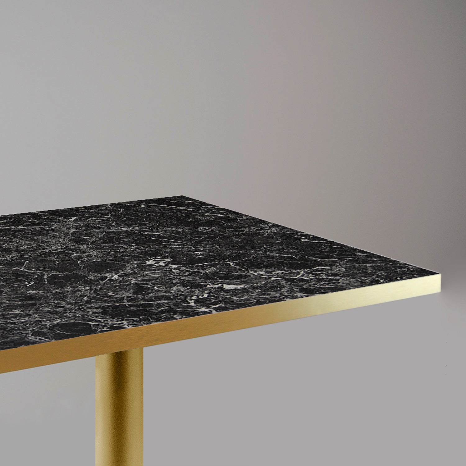 plateau de table sur mesure restaurant marbre noir brillant restootab