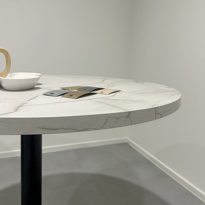 plateau de table sur mesure décor marbre blanc pour restaurant Restootab