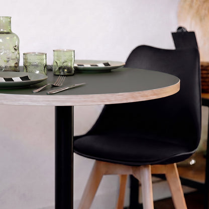 Customizable Comodoro green table top
