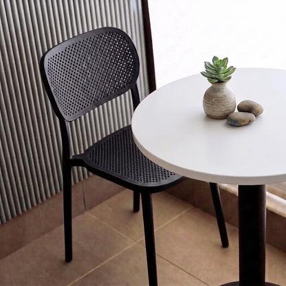 plateau de table sur mesure décor unis blanc pour restaurant bar et bistrot  avec pied de table noir.