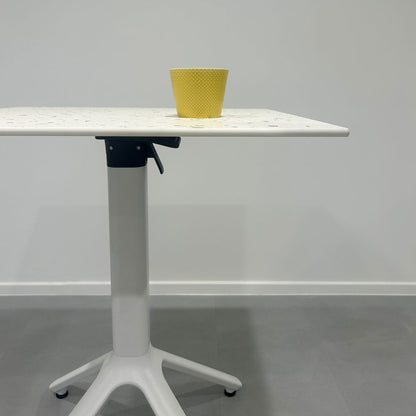 table terrasse pliable nemo blanc 70x70cm terrazzo cassata RestooTab